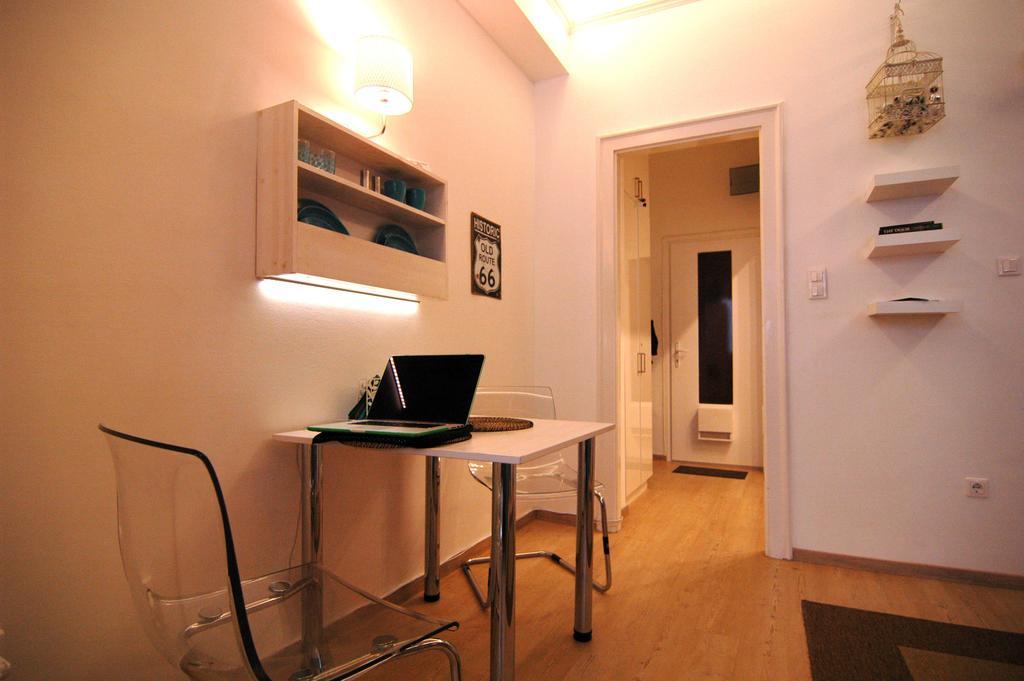 Liszt Studio Holiday Home Budapest Luaran gambar