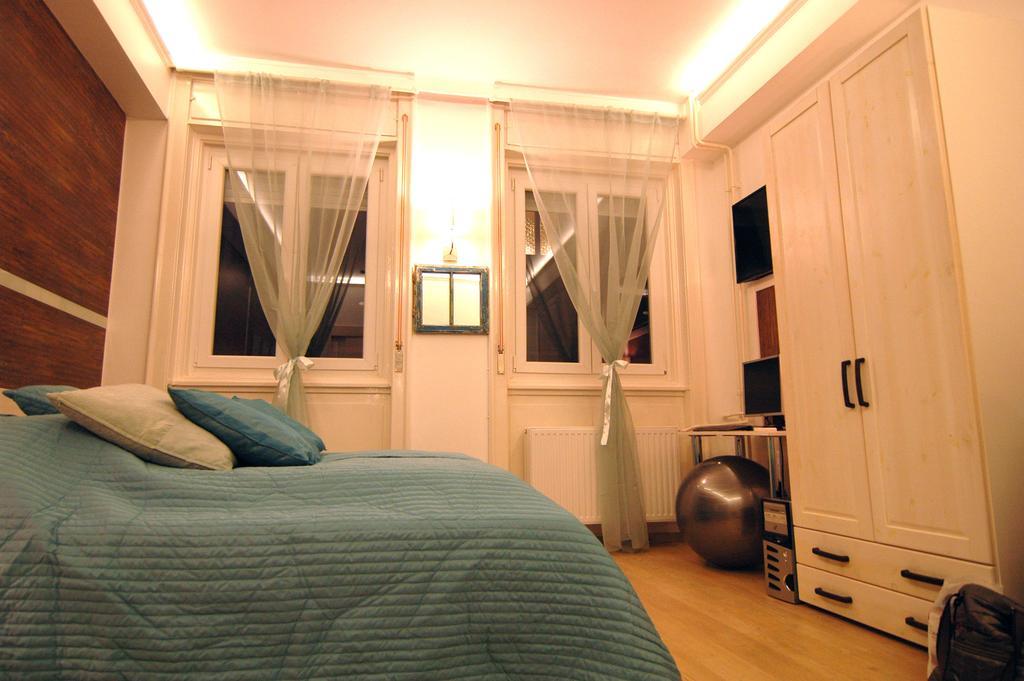 Liszt Studio Holiday Home Budapest Bilik gambar